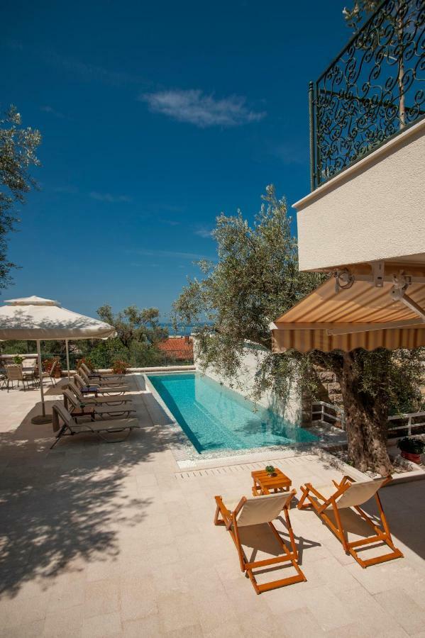 Villa Stevan Свети Стефан Екстериор снимка
