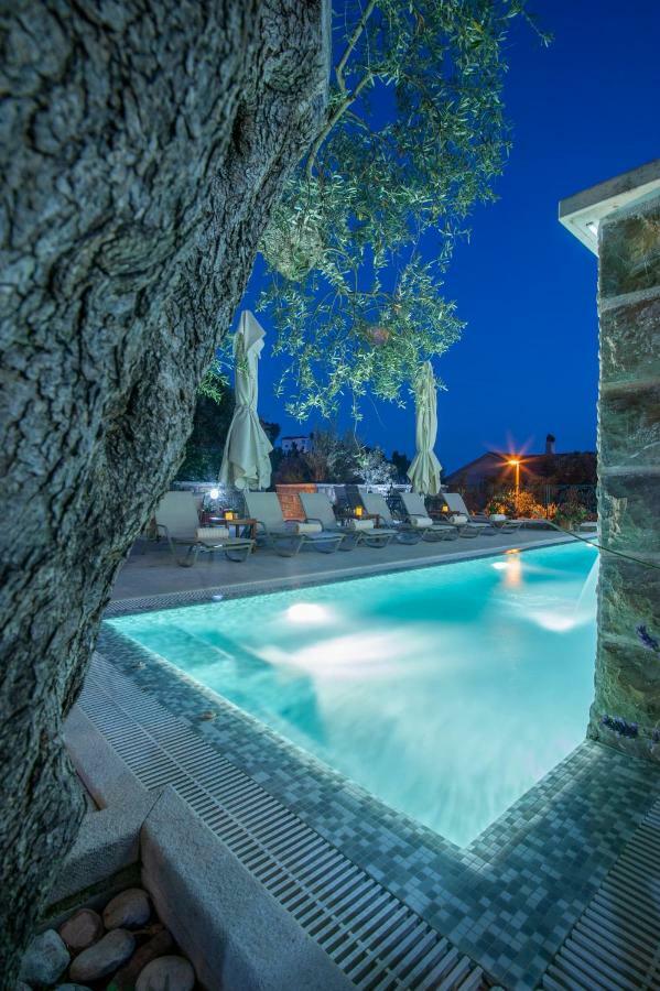 Villa Stevan Свети Стефан Екстериор снимка